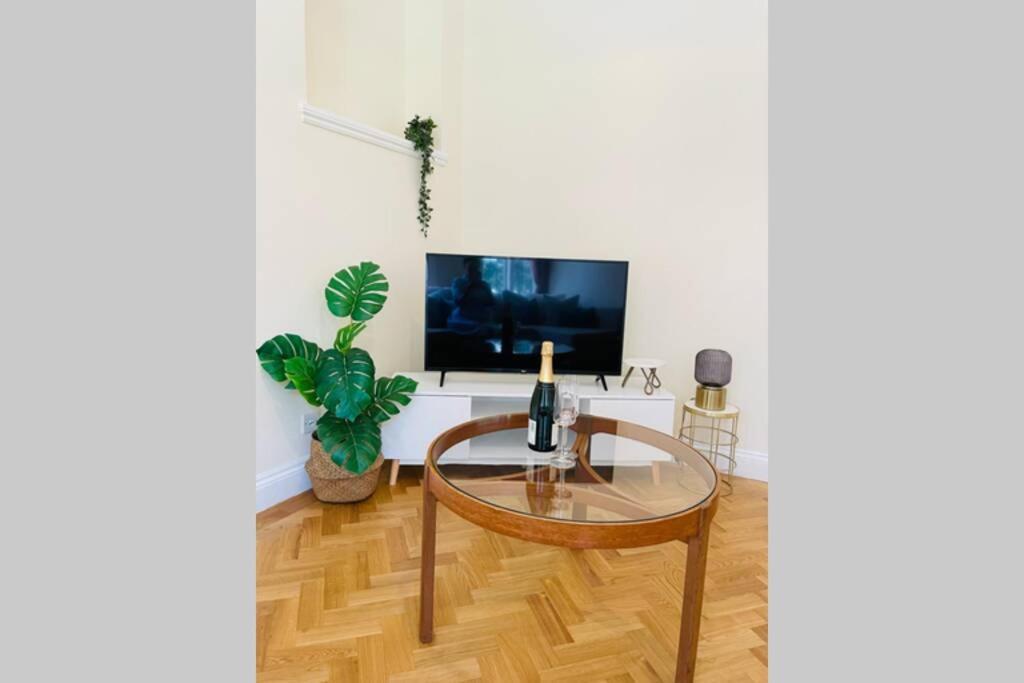 Nomihomes-Otis House-Free Parking X 2-Central -10Ppl Exeter Kültér fotó
