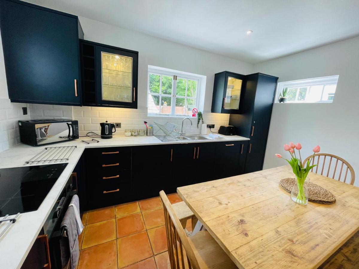 Nomihomes-Otis House-Free Parking X 2-Central -10Ppl Exeter Kültér fotó