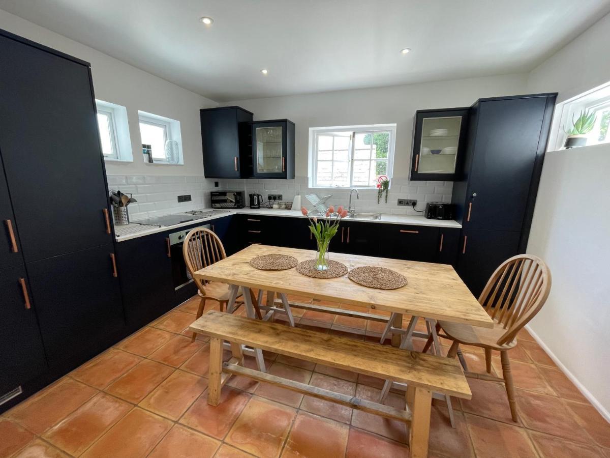 Nomihomes-Otis House-Free Parking X 2-Central -10Ppl Exeter Kültér fotó